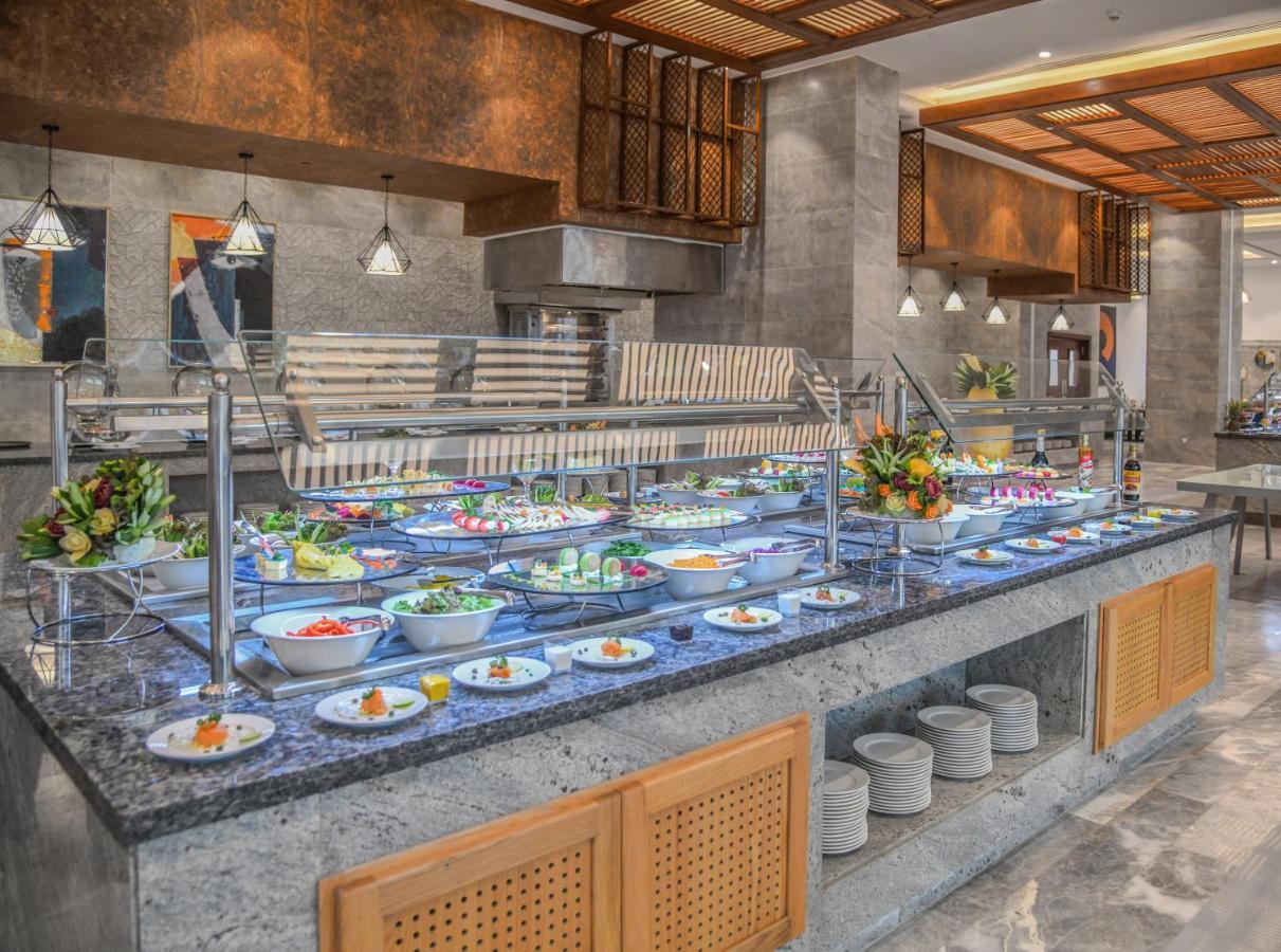 Tolip Resort El Galala Hills Айн-Сохна Екстер'єр фото A salad bar